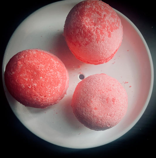 Halal Girl Season (strawberry guava ) bath bombs