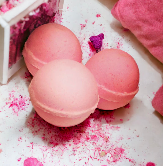 Pink Love Bath bomb